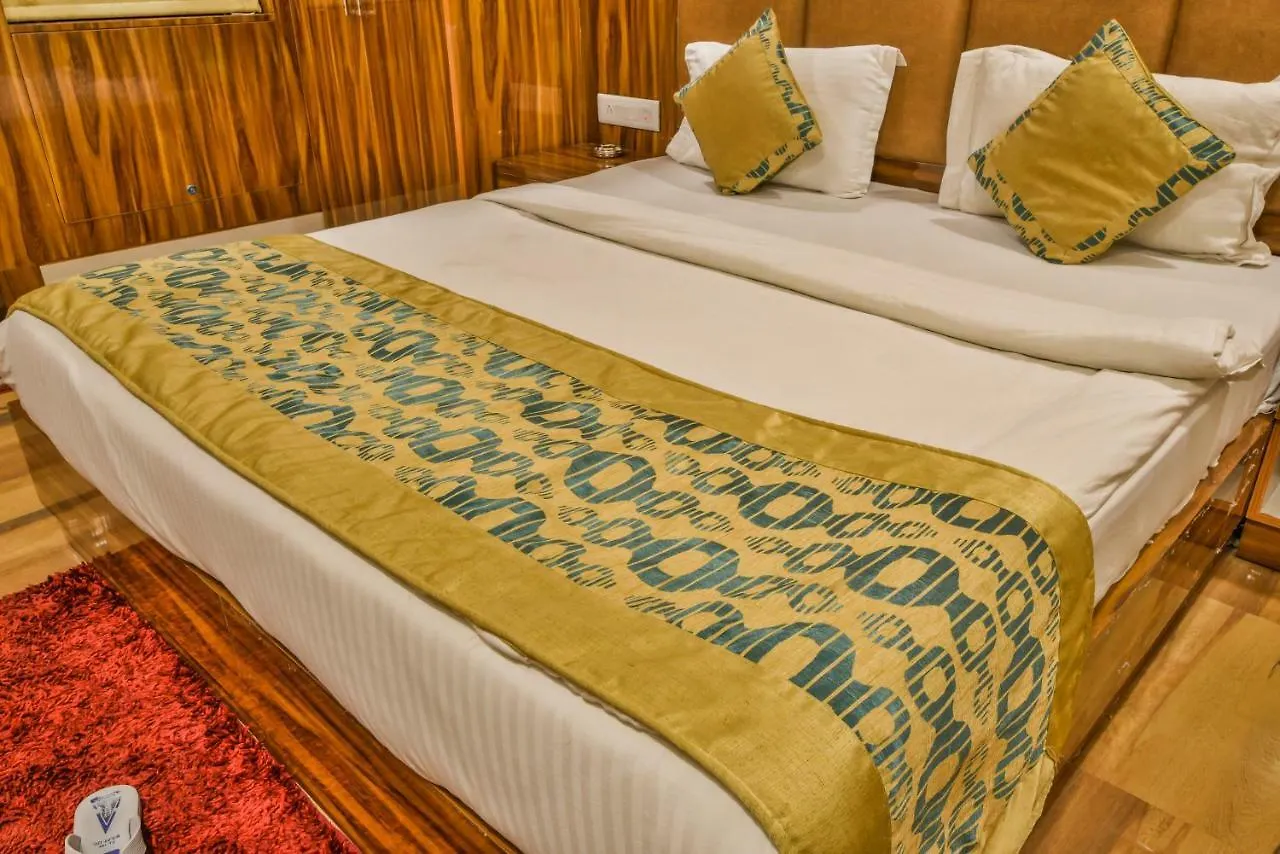 Olivia Entrance Delhi Airport Mahipalpur Hotel New Delhi