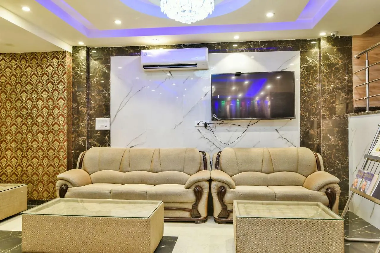 Olivia Entrance Delhi Airport Mahipalpur Hotel New Delhi