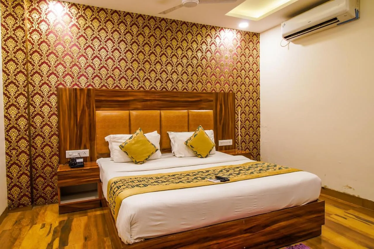 Olivia Entrance Delhi Airport Mahipalpur Hotel New Delhi India