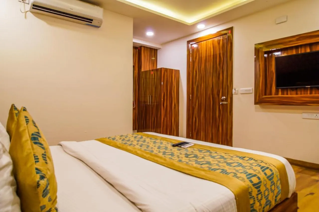 Olivia Entrance Delhi Airport Mahipalpur Hotel New Delhi 3*,  India