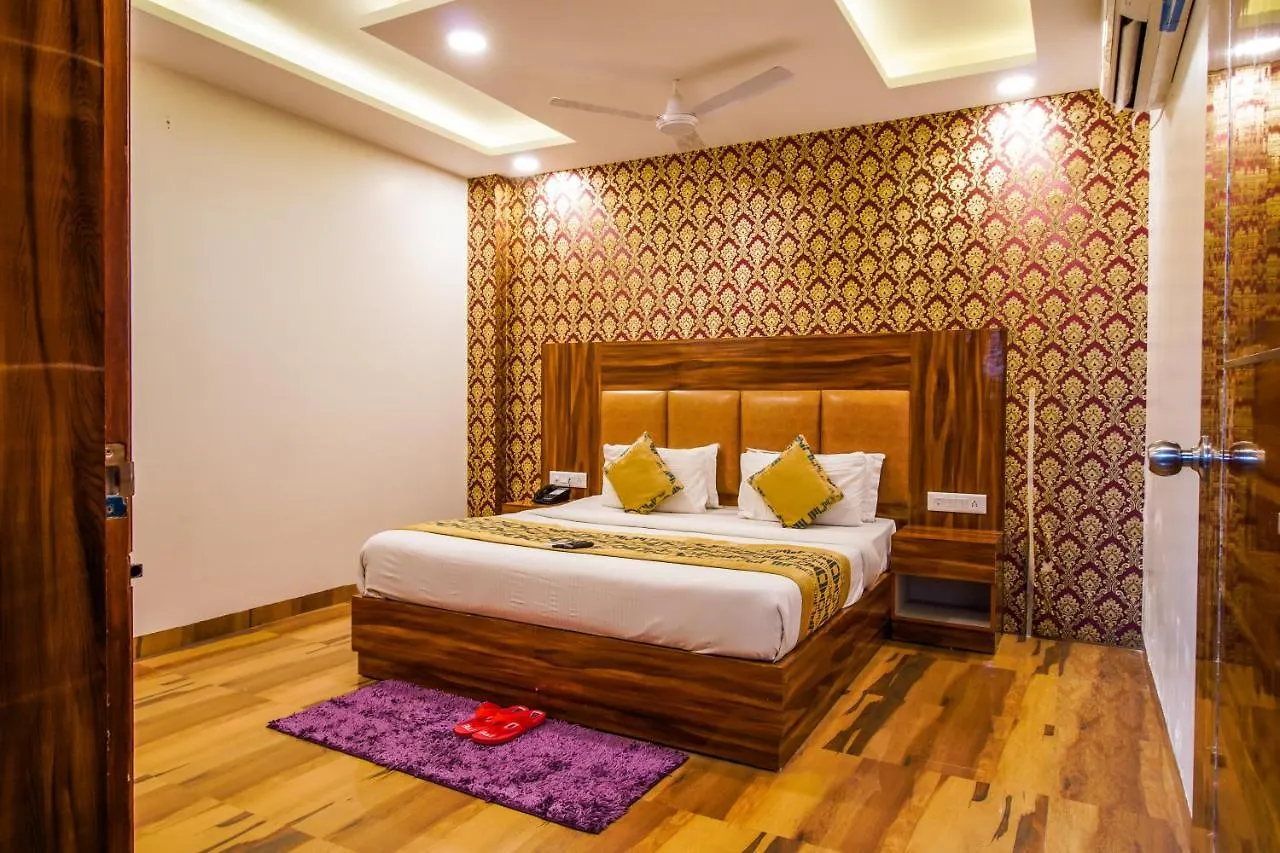 Olivia Entrance Delhi Airport Mahipalpur Hotel New Delhi